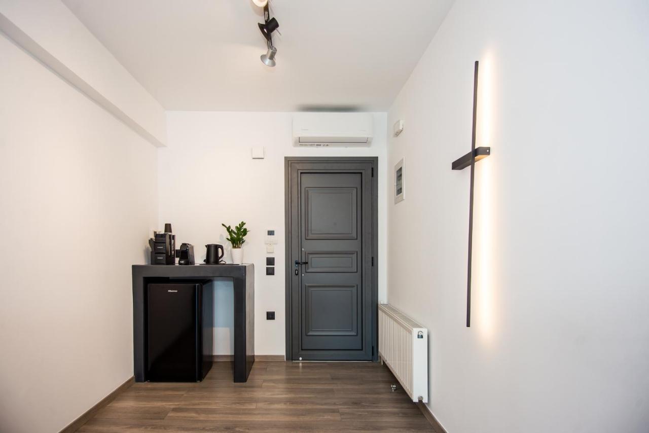 A & B Minimal Suite Ιι With Sea View In Argostoli Eksteriør billede