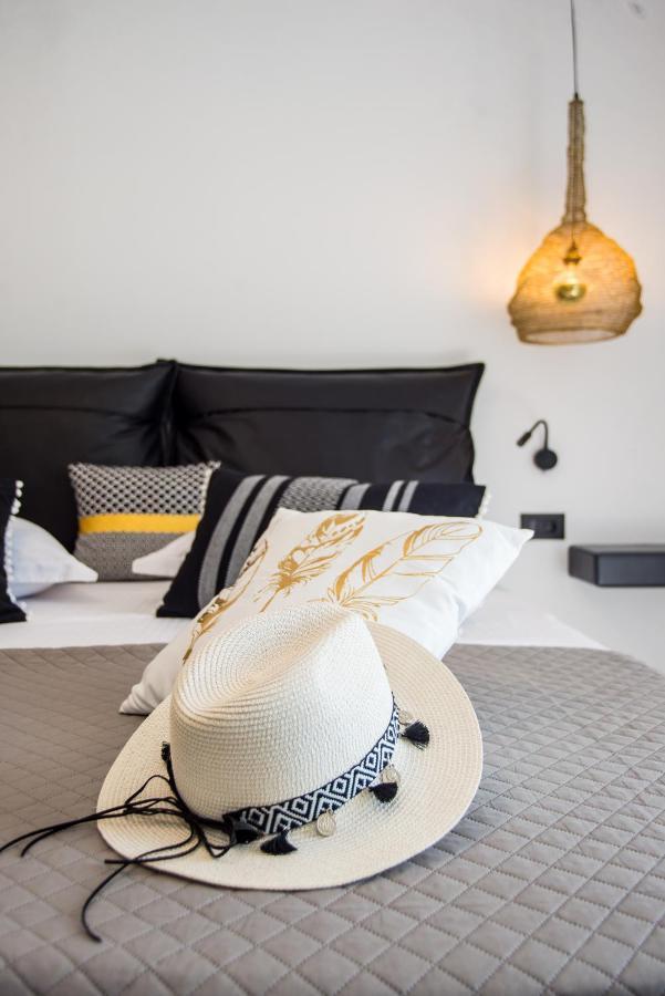 A & B Minimal Suite Ιι With Sea View In Argostoli Eksteriør billede